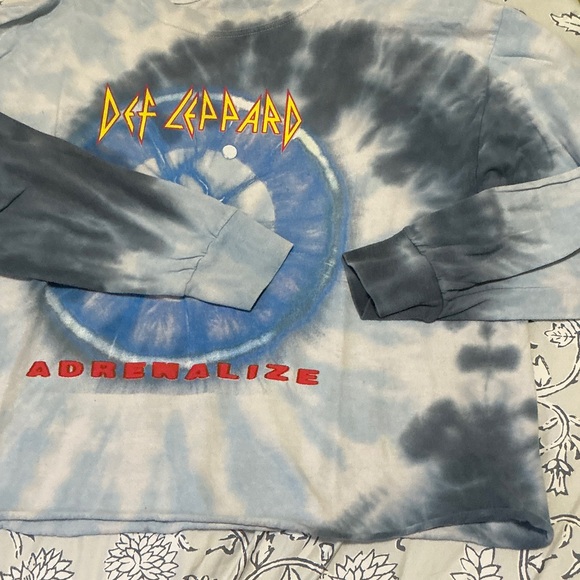 Def Leppard Adrenalize Tie-Dye Long Sleeve Tee - Picture 3 of 5